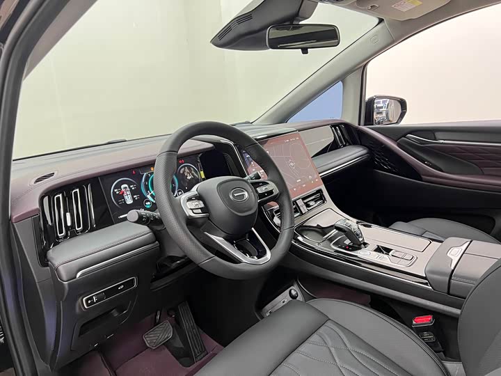 Trumpchi M8 2024 400 T — фото 15