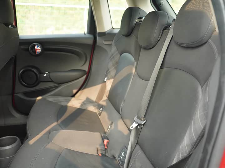 MINI Hatch — фото 15