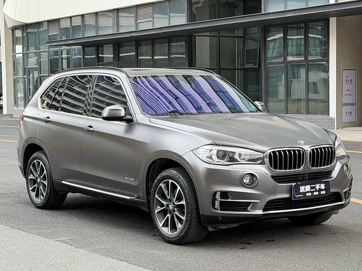 BMW X5 2017 x Drive 35i Leading — фото 3