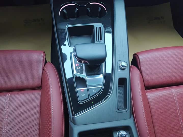 Audi A4L 2023 40 TFSI — фото 16
