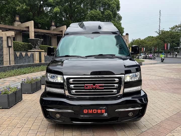 GMC SAVANA 2020 6.0 L G 760 — фото 2