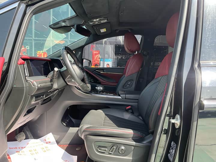 Trumpchi M8 2023 400 T — фото 4
