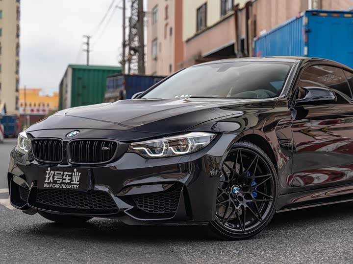 BMW M4 2017 M 4 — фото 5