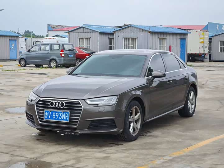 Audi A4L 40 TFSI стиль — фото 3