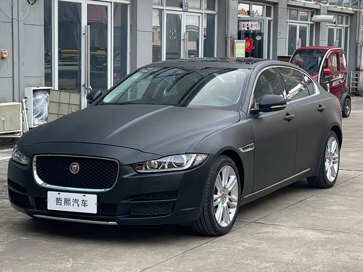 Jaguar XEL 2018 2.0 T 200 PS — фото 1