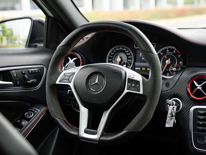 Mercedes-Benz A-Class AMG 2014 AMG A 45 4 MATIC — фото 5