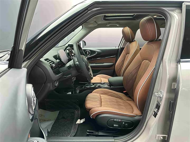 MINI Clubman — фото 5