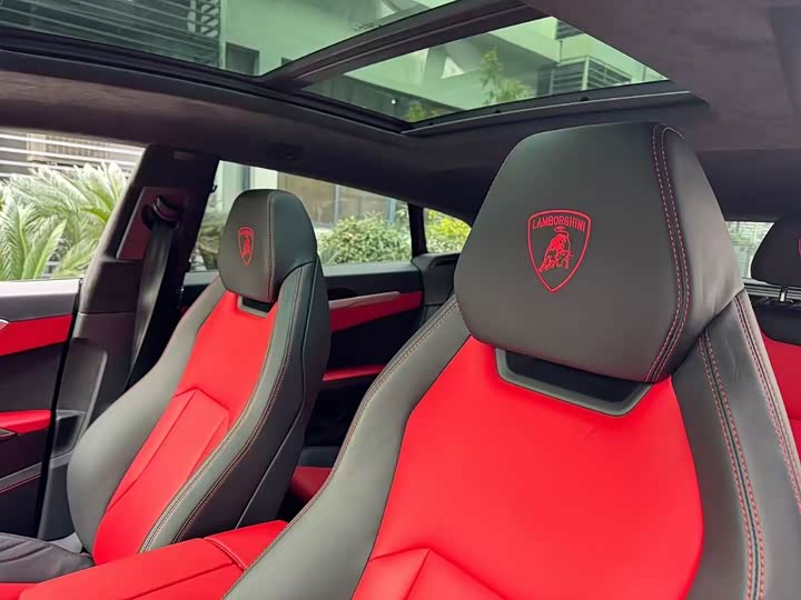 Lamborghini Urus 2018 4.0 T V 8 — фото 6