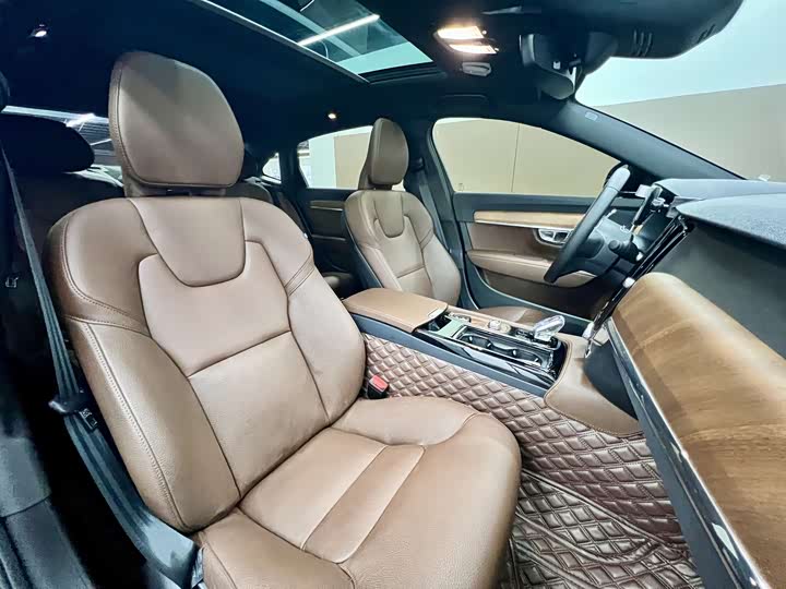 Volvo S90 Hybrid 2024 Hybrid 4 WD — фото 7