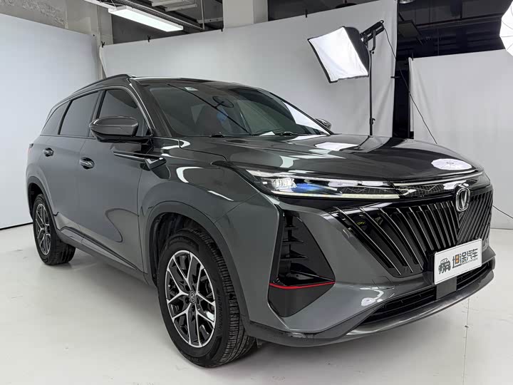Changan CS75 PLUS 2022 1.5 T ATPremium — фото 3