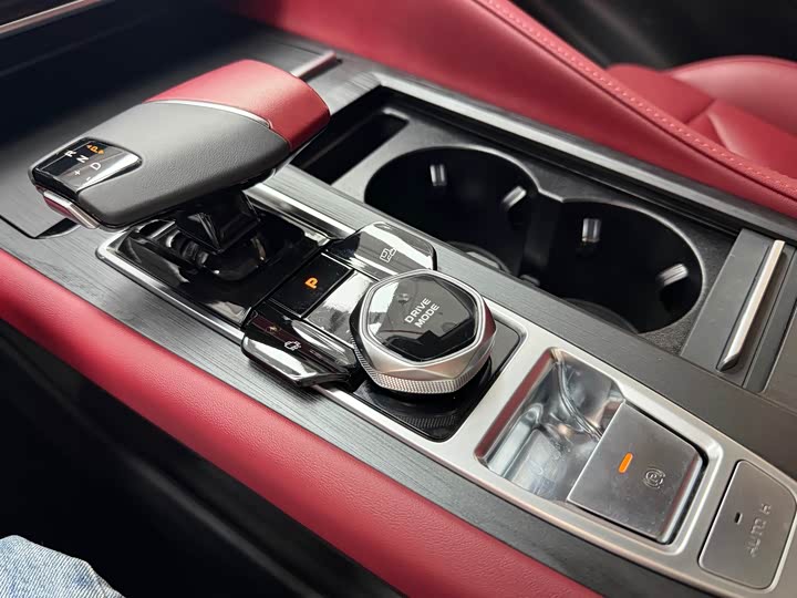 Changan CS75 PLUS 2022 1.5 T ATPremium — фото 21