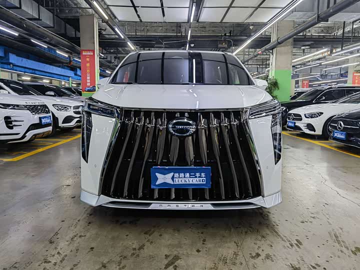 Trumpchi M8 2025 Hybrid — фото 2
