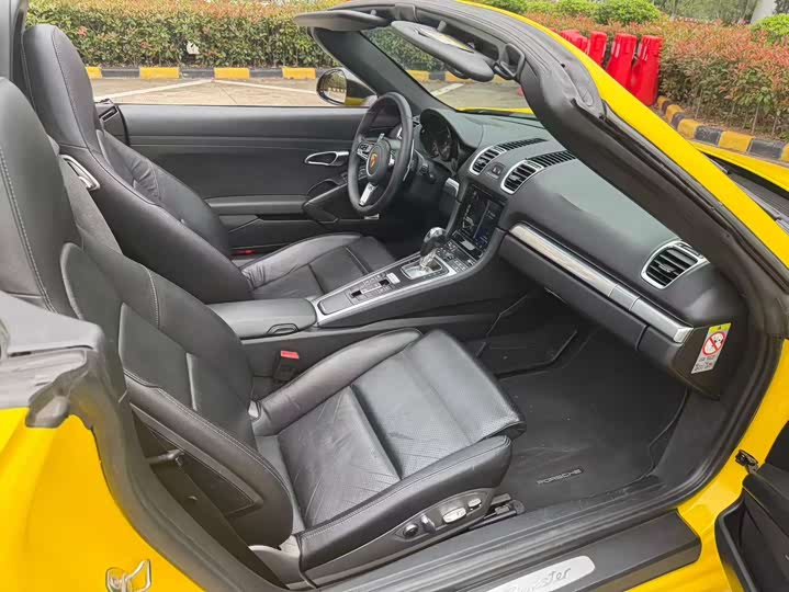 Porsche Boxster 2015 Boxster Style Edition 2.7 L — фото 7