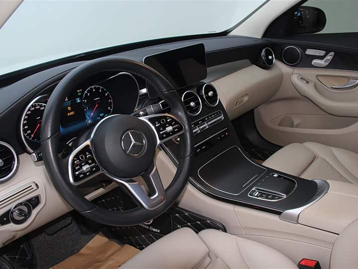 Mercedes-Benz C-Class 2019 C 260 L — фото 18