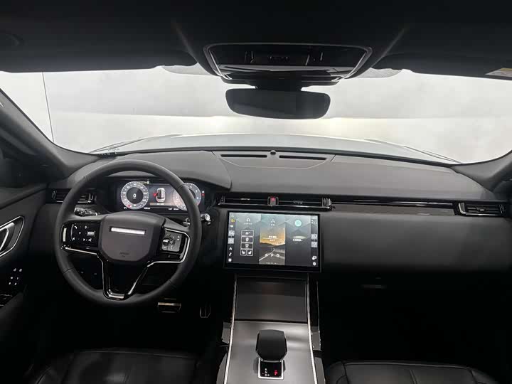 Land Rover Range Rover Velar — фото 14