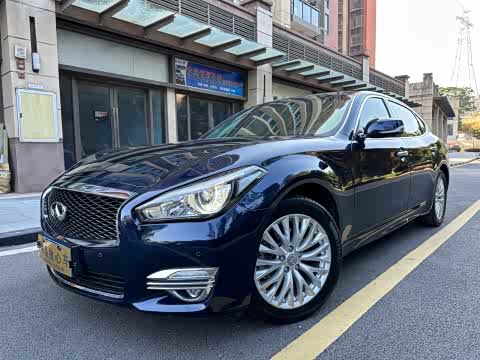 Infiniti Q70 2019 Q 70 L 2.0 T — фото 23