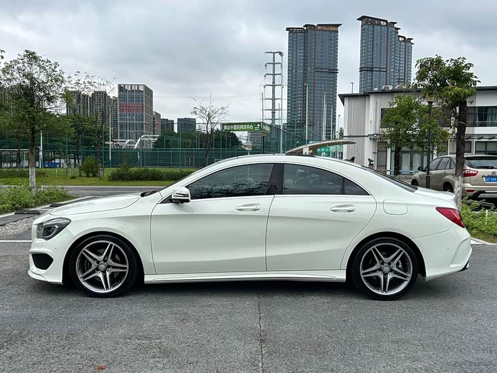 Mercedes-Benz CLA — фото 7