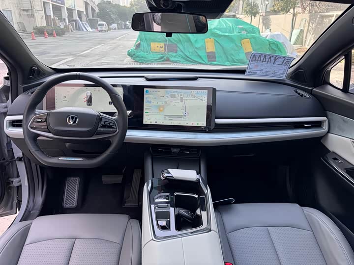 Changan UNI-T 2023 1.5 T Premium — фото 9