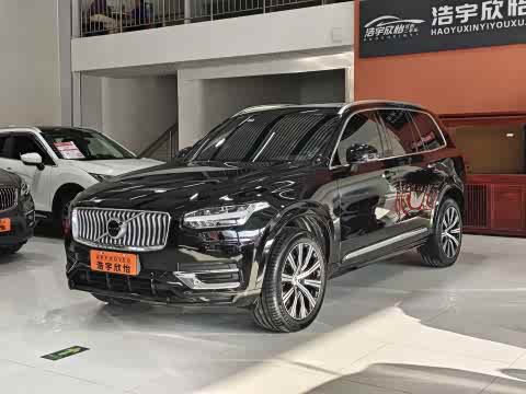 Volvo XC90 2022 B 6 7 — фото 18