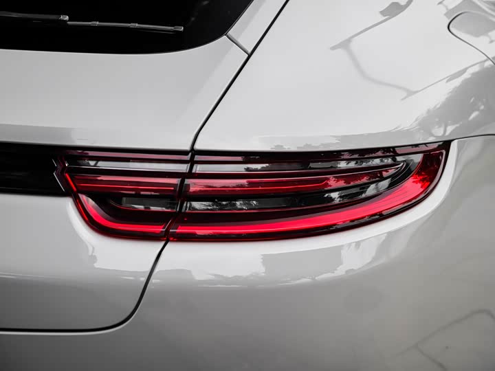 Porsche Panamera 2017 Panamera 3.0 T — фото 21