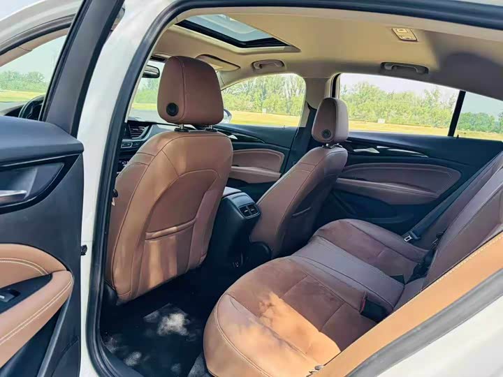 Buick Regal — фото 7