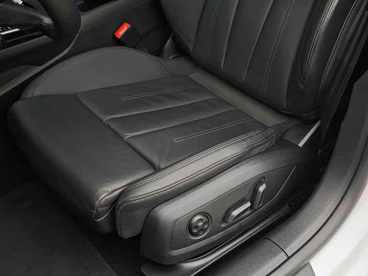 Audi A5 2022 Sportback 40 TFSI — фото 7