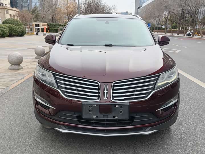 Lincoln MKC 2017 2.0 T 2 WD — фото 8