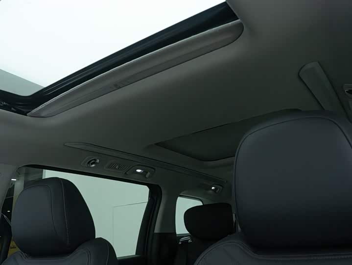 Trumpchi M8 2024 Hybrid — фото 20
