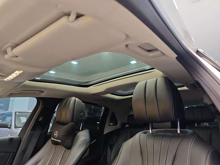 Mercedes-Benz E-Class 2016 E 300 L — фото 12