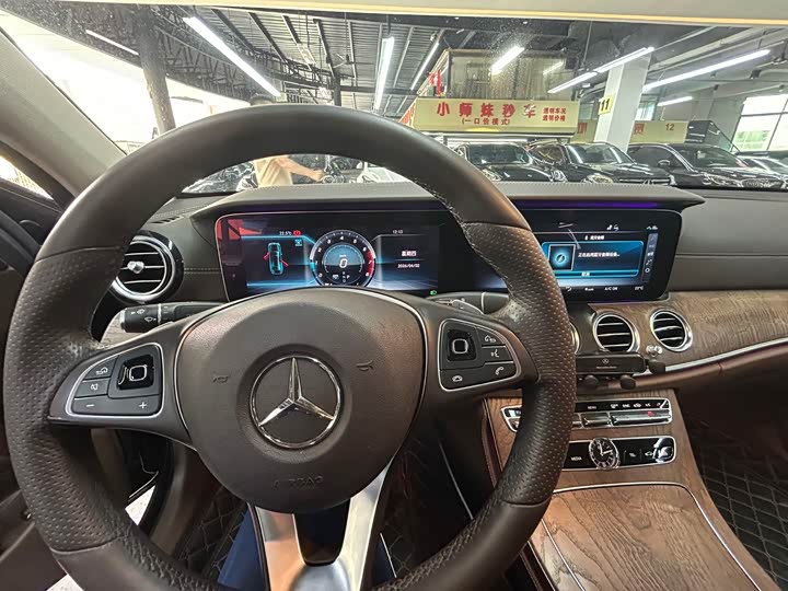 Mercedes-Benz E-Class 2018 E 200 L 4 MATIC — фото 10