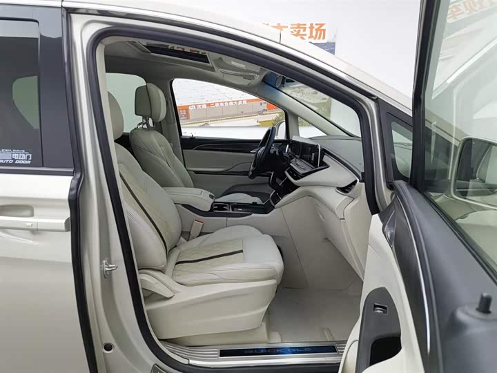Buick GL8 2020 ES 653 T Comfort — фото 23