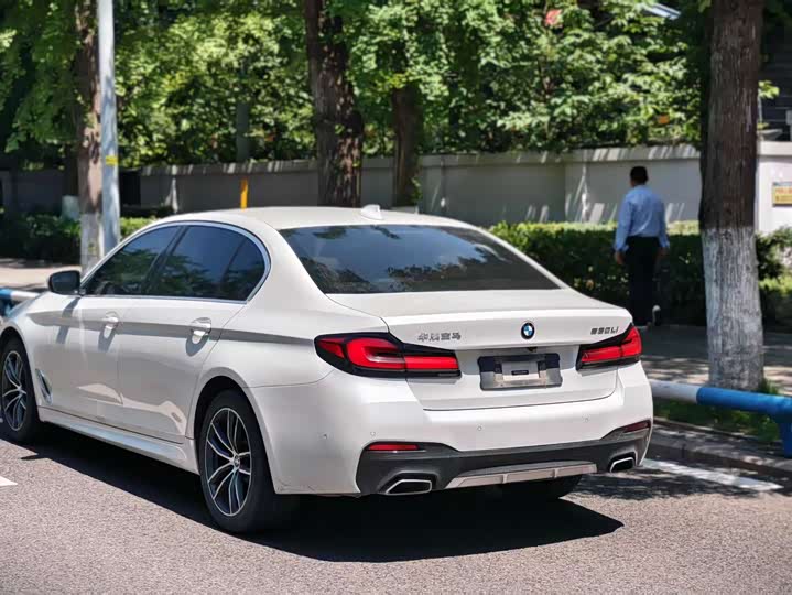 BMW 5-Series 2021 525 Li M — фото 7