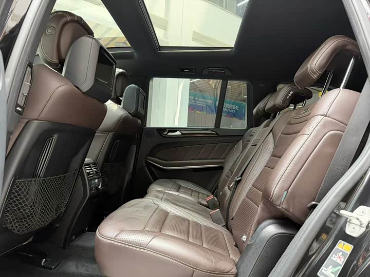 Mercedes-Benz GLS 2016 AMG GLS 63 4 MATIC — фото 6