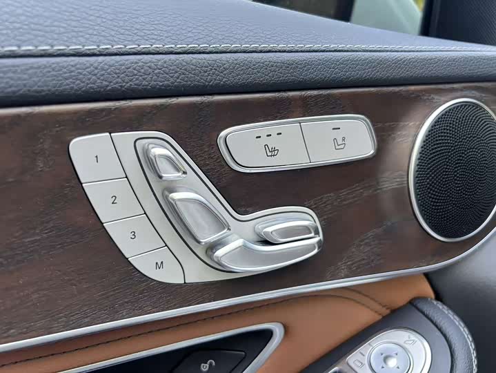 Mercedes-Benz GLC 2020 GLC 300 L 4 MATIC — фото 8