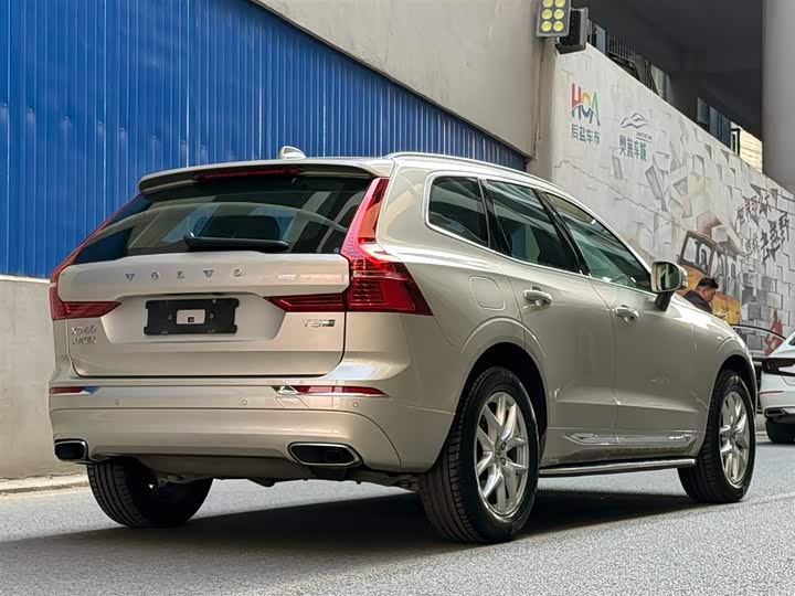 Volvo XC60 2020 T 5 4 WD — фото 5