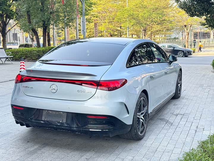 Mercedes-Benz EQE 2023 AMG EQE 53 4 MATIC+ — фото 6