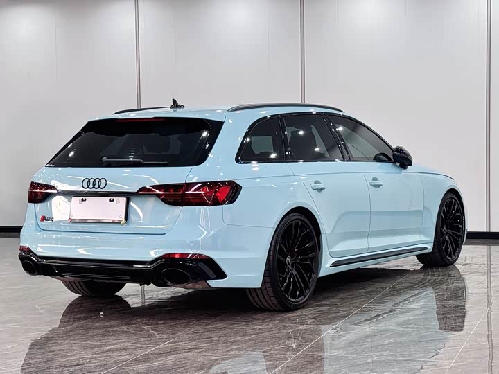 Audi RS4 2024 RS 4 Avant — фото 4