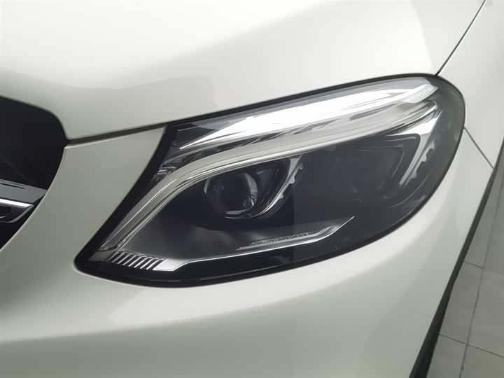 Mercedes-Benz GLE 2018 GLE 320 4 MATIC SUV — фото 7