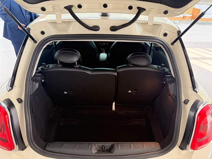 MINI Hatch — фото 14