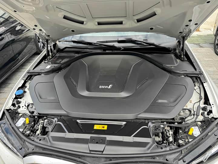 BMW i3 eDrive 35 L — фото 13