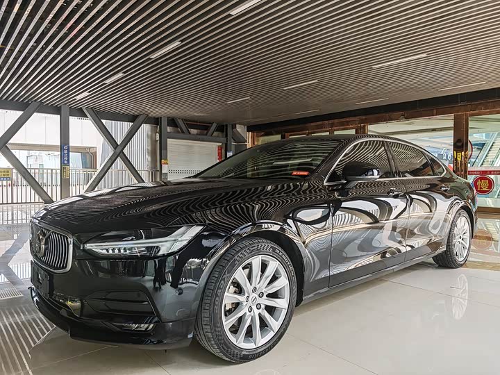Volvo S90 2018 T 5 — фото 1