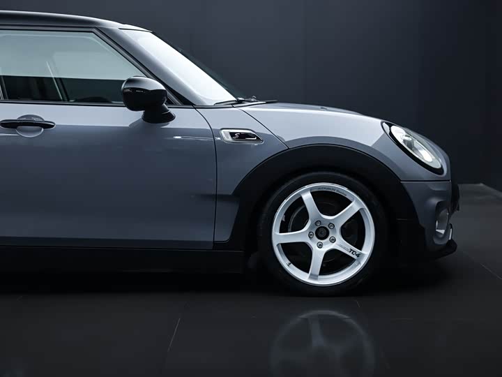 MINI Clubman — фото 29