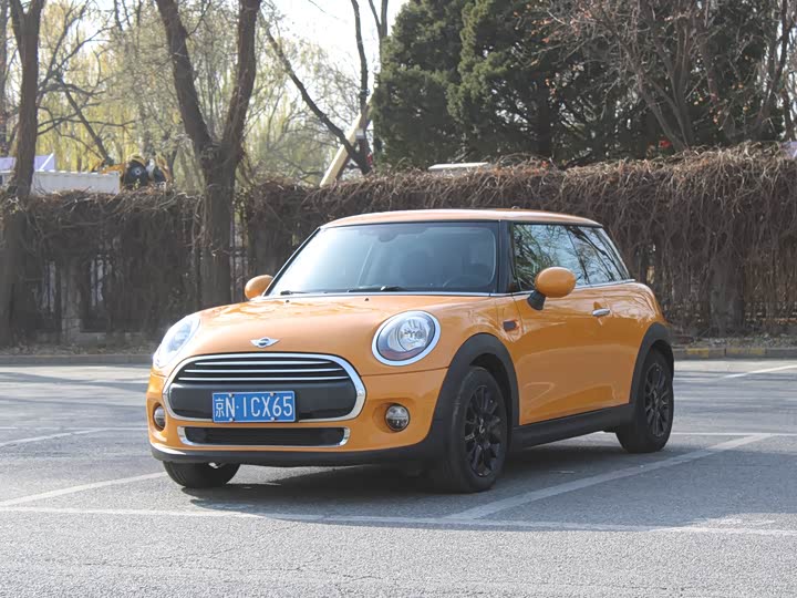 MINI Hatch — фото 1