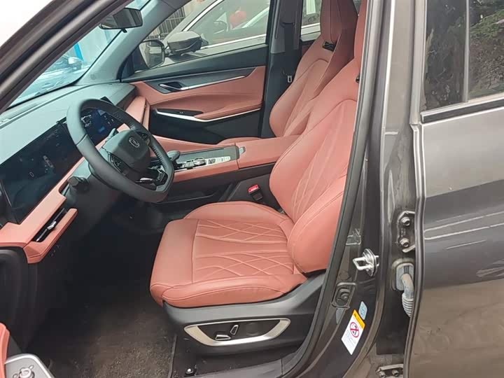 Changan CS75 PLUS 2024 1.5 T — фото 15