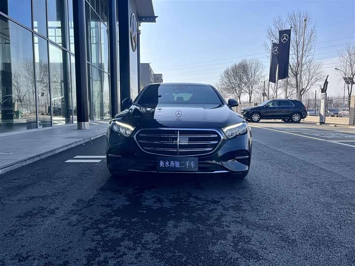 Mercedes-Benz E-Class 2024 E 300 L — фото 3