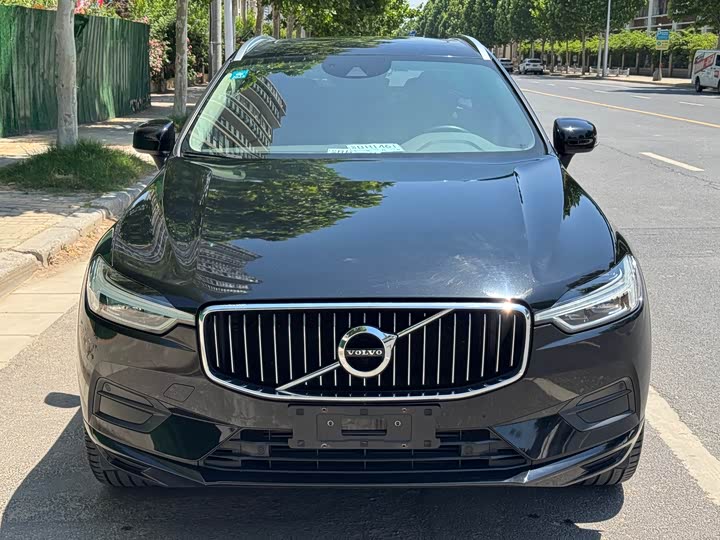 Volvo XC60 2019 T 5 4 WD VI — фото 2