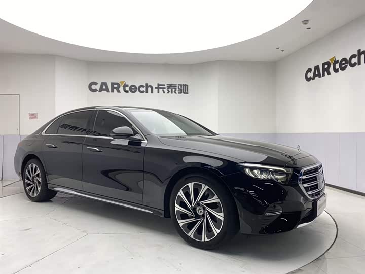 Mercedes-Benz E-Class 2024 E 300 L Luxury — фото 2