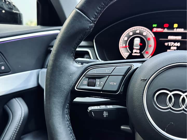 Audi A4L 2022 40 TFSI — фото 20