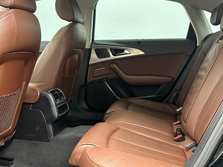 Audi A6L 2018 30 35 TFSI — фото 8