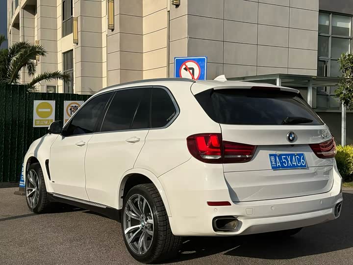 BMW X5 2018 x Drive 35i — фото 7